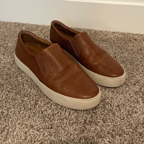 Women’s Frye Leather Slip On - Picture 3 of 4